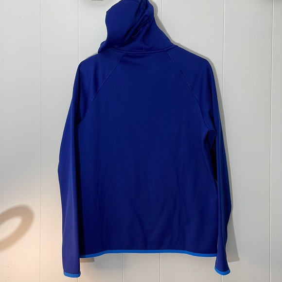 Nike Dri-Fit Swoosh Logo Hoodie Kangaroo Pocket Thumb Holes Womens size M NWOT - Picture 2 of 12